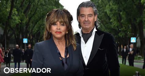 Tina Turner Marido travou decisão da cantora de recorrer a eutanásia