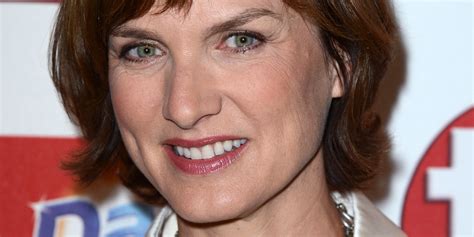 Fiona Bruce Reveals She Likes A Cocktail Before Reading The Bbc News