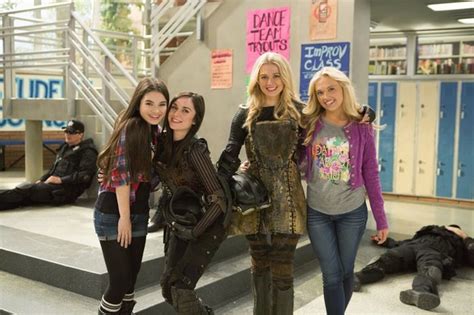 Best friends whenever / cast Best Friends Whenever Cyd