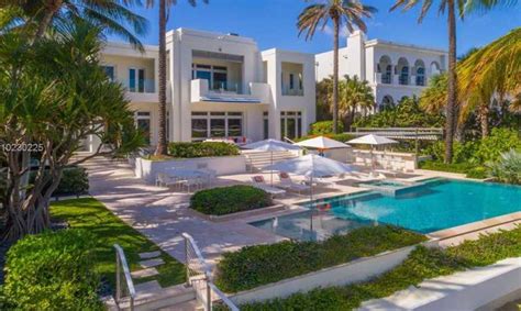 275 Million Contemporary Oceanfront Mansion In Golden Beach Fl