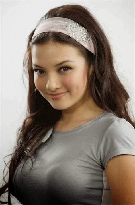 Tren Gaya 24+ Gambar Bogel Artis