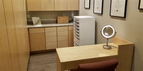 Vous avez travaillé pour manchester eye care ? Manchester Eye Care - Dr. Benjamin T. Secoy - (636) 227 ...