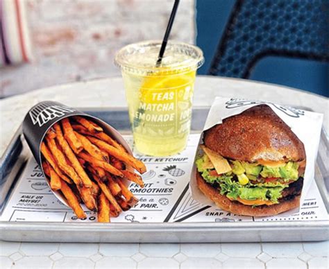 These lunches are great options for those days when you just can't get around to packing your own — because it definitely happens. Fast Food Health Trend Matures with New Nutritious Menu ...