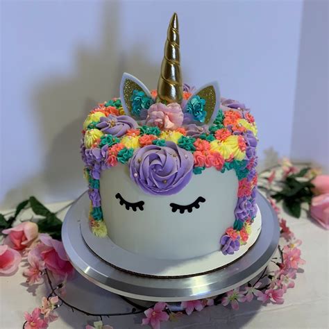 Order online cake from cakegift.in with same day delivery, midnight cake delivery, fix time cake delivery services. Unicorn Cake - Intensive Cake Unit