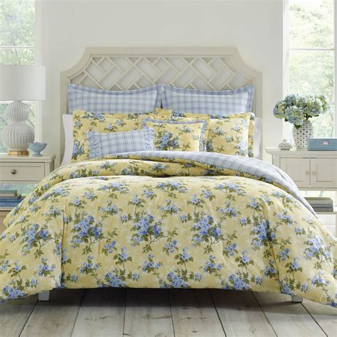 What is the best laura ashley comforter set of 2020, 2019? Laura Ashley USHS8K1049566 Comforter Set, King, Pastel ...