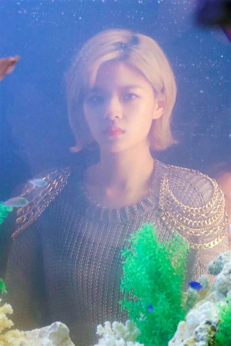 Twice × Naver Starcast What Is Love Mv Behind Jeongyeon What Is