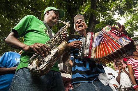 La Música Y El Baile Del Merengue En La República Dominicana