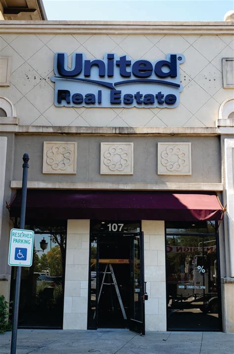 United Real Estate In Frisco Giant Sign Company