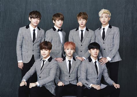 Un portal de juegos sobre cultura general creados por los propios usuarios. BTS Kpop Band News | De De Tillman Kpop-Kdrama-Asian Artists