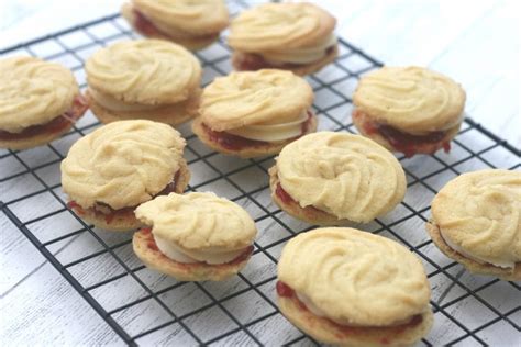Mary Berrys Viennese Whirls Are A Simple 4 Ingredient Biscuit That Are Deliciously Soft And