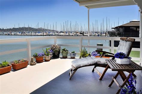 Restored Sausalito houseboat with decks, views