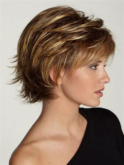 Layered Fine Hairstyle For Over 50 Women 3 100 Flattering Short