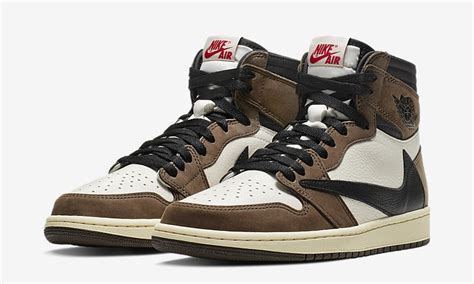 Continuing its rich history with the jordan brand, the crisp mocha colour blocking on soft nubuck leather gives this og a clean and subtle look. 【更新＊国内 5/11発売】トラビス・スコット × ナイキ エア ジョーダン 1 レトロ ハイ OG TS SP ...