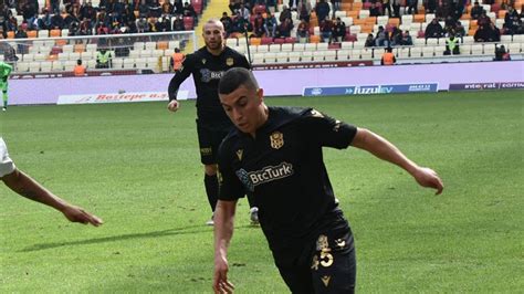 Yeni malatyaspor son dakika haberleri ve yeni malatyaspor transfer haberleri, son dakika gelişmeler, güncel yeni malatyaspor ile ilgili herşey fotospor'da. BtcTurk Yeni Malatyaspor geçen sezonu arıyor