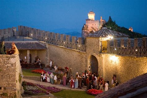 San marino offre una vasta scelta di attività culturali e ricreative. San Marino: The oldest democracy in the world - AVRVM - EU