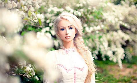 meet the real life barbie and ken valeria lukyanova and justin jedlica