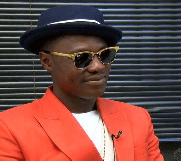 How often do you travel? My Fans Made Me A Town Crier - Sound Sultan - Channels ...
