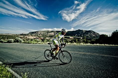 Mit seinem fünften sieg egalisierte er den rekord des 2010 bei einem trainingsunfall tödlich annapolis, maryland: In Cycling Race Across America, Sleep Is Shunned - The New ...