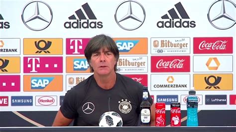 Als bundestrainer wird im sport der trainer einer deutschen nationalmannschaft bezeichnet. Pressekonferenz aus Südtirol mit Bundestrainer Joachim Löw 24.05.18 - YouTube