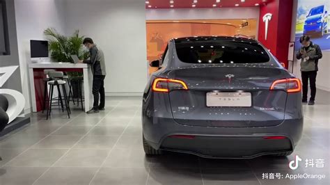 First Closeup Of Tesla Model Y Produced In Shanghai Giga Factory Youtube