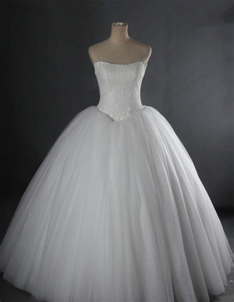 Simple Ball Gown Strapless Drop Waist Puffy Tulle Lace Corset Wedding Dress