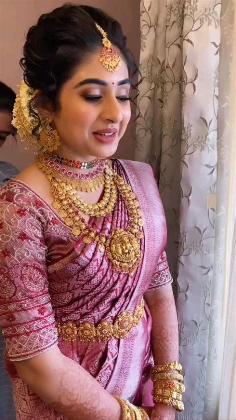 Pin By Shruti💫 On Bridal Party Dresses N Stuffs South Indian Wedding Hairstyles Bridal
