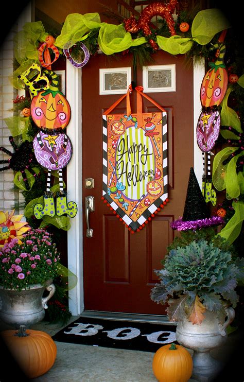 50 Best Halloween Door Decorations For 2017