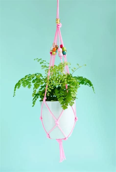 Spring Projects 15 Easy Diy Hanging Planters Style Motivation