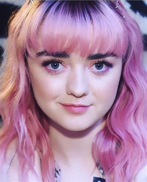 Portrait Maisie Williams Hollywood Actresses Hollywood Actress Photos