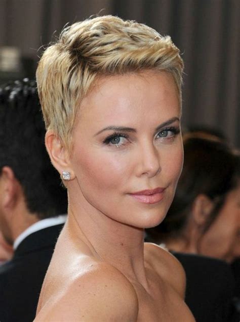 Bob frisuren gestuft ab 50 Kurzhaarfrisuren: 55 tolle Haarstyling Ideen für die ...