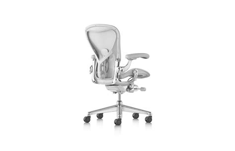 One of the best ergonomic office chairs on the market! Aeron | Herman Miller | Indesignlive The Collection