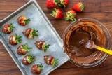 Chocolate Dipped Strawberries Momsdish