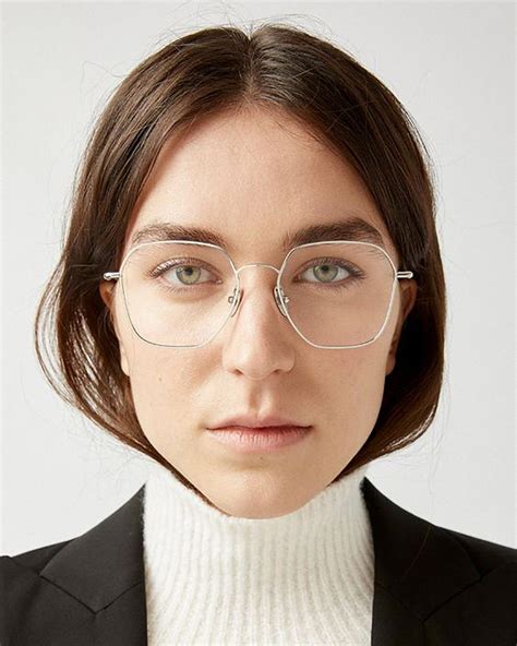 10 Best Eyeglasses For Round Face Shape Updated Kraywoods Atelier