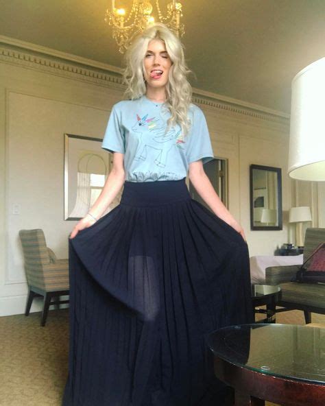 Chicago cubs player ben zobrist and his wife, singer julianna zobrist, are cubs player ben zobrist and singer wife julianna split after 14 years as he claims 'inappropriate marital conduct'. 103.9k Followers, 2,181 Following, 2,564 Posts - See ...