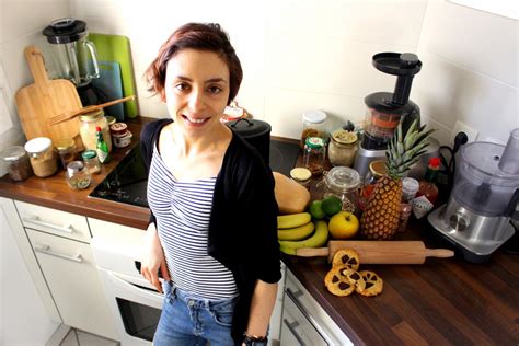Pour faciliter votre recherche de cours de cuisine en vidéos, vous avez la possibilité de sélectionner dans la barre latérale la thématique de formation en ligne qui vous intéresse le plus et éventuellement. Cours de cuisine à Petit-Couronne (76650) : Annonces et offres d'emploi