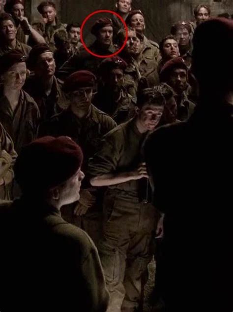 10 Massive Actors You Forgot Were In Band Of Brothers Band Of Brothers Damian Lewis Man