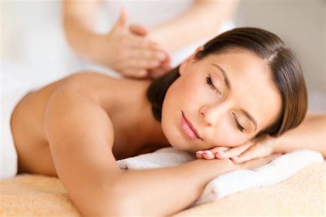 Indian Head Massage Including Head Neck And Shoulders Tonic Cheltenham