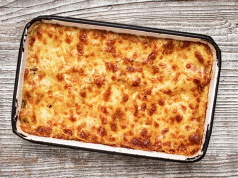 These quick ground beef recipes will give you ideas for quick weeknight meals. Easy Ground Beef Pasta Bake Recipe