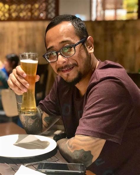 I was always a black/grey guy in the past, and decided to go with traditional this time. 8 Best Tattoo Artists in Kolkata - Body Art Guru