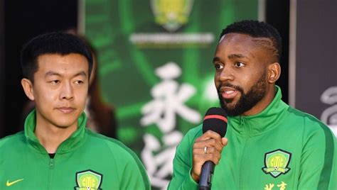 Maybe you would like to learn more about one of these? Cedric Bakambu: Villarreal star completes big-money move ...