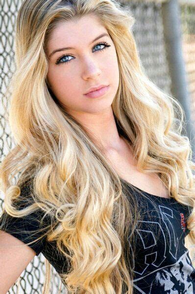 Female Face Claims Allie Deberry Beauty Face Beauty Hair