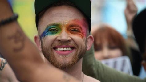 la guía para no perderte en el orgullo gay madrid 2017