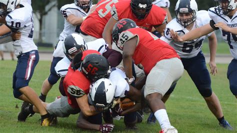 Football Guide 2019 Strawberry Crest Chargers Plant City Observer