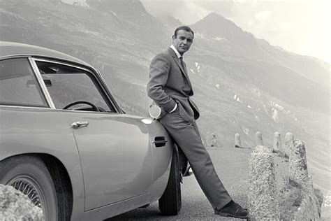Sean Connery Dead At 90 Scottish Actor Played James Bond Los Angeles
