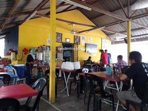 Ini adalah kambing bakar yang disediakan oleh khk foods products untuk majlis aqiqah beberapa bulan gerai di meru, klang ditutup, kini kambing bakar sahara dibuka semula di setia. AyuDenira: Warung Kambing Bakar Ayam Penyet Sahara