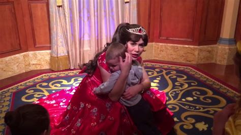 Meeting Elena Of Avalor At Disney World Youtube