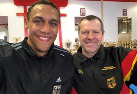 Jonathan horne (born 17 january 1989) is a german karateka. Jonathan Horne im Finale Kumite bei der 54. Karate ...