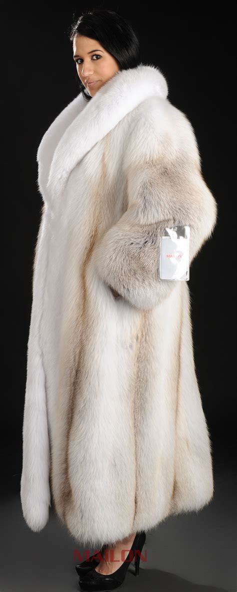 Saga Royal Golden Island Shadow Full Length Fox Fur Coat With White Fox Collar And Tuxedo Fox