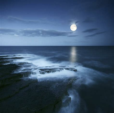 17 Best The Moon Over The Sea Images On Pinterest Blue Moon