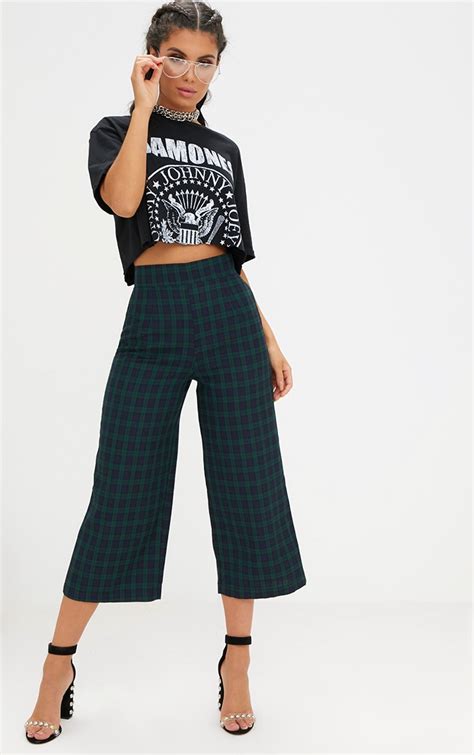 Navy Check High Waisted Culottes Shop The Range Of Culottes Today At Prettylittlething Express